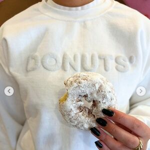 Dunkin Donuts LE April Fool's monochromatic cream 'Donuts' sweatshirt